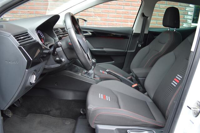 Seat IBIZA 1.5 TSI 150 PK EVO FR Led Panorama Acc Camera CarPlay Pdc