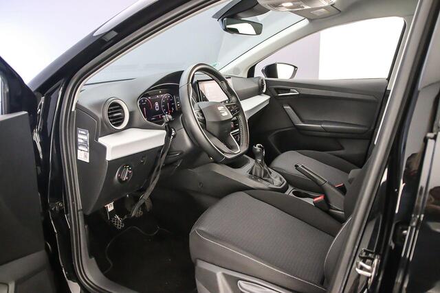 Seat IBIZA Style Business Intense 1.0 TSI 95pk Navigatie, Cruise control, Stoelverwarming, Parkeersensoren, Airco, DAB, Radio, LED koplampen