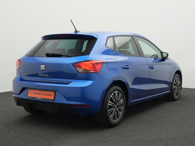 Seat IBIZA 1.0 EcoTSI 95 pk Style Business Connect | Parkeersensoren voor/achter | Stoelverwarming | Carplay | Cruise Control | Navigatie