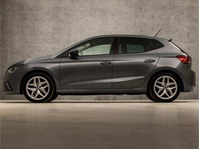 Seat IBIZA 1.0 TSI FR Intense Sport Automaat (APPLE CARPLAY, GROOT NAVI, CAMERA, LED KOPLAMPEN, GETINT GLAS, SPORTSTOELEN, CLIMATE, PARKEERSENSOREN, NIEUWE APK, NIEUWSTAAT)