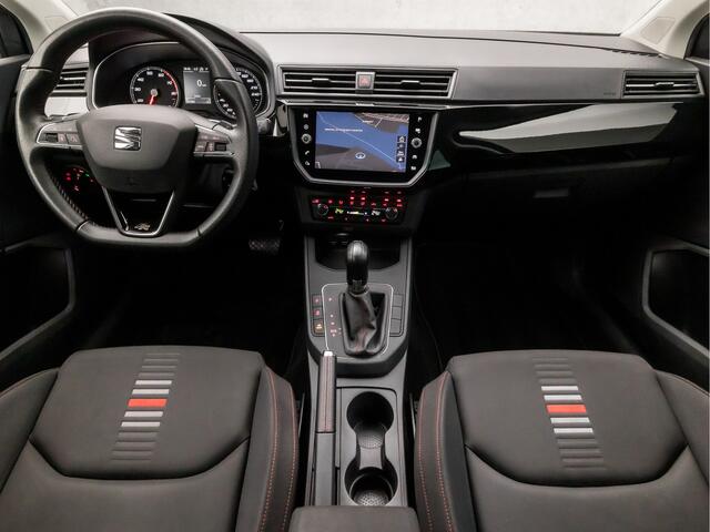 Seat IBIZA 1.0 TSI FR Intense Sport Automaat (APPLE CARPLAY, GROOT NAVI, CAMERA, LED KOPLAMPEN, GETINT GLAS, SPORTSTOELEN, CLIMATE, PARKEERSENSOREN, NIEUWE APK, NIEUWSTAAT)