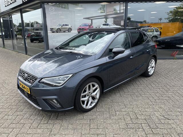 Seat IBIZA 1.0 TSI FR Business Intense Plus , Automaat, Panorama dak, All Season, LMV 17 Inch, Half Leder, Digital cockpit, Clima, Stoelverwarming, PDC, Camera, Adap. Cruise, Navi, Apple Carplay, 5 Deurs