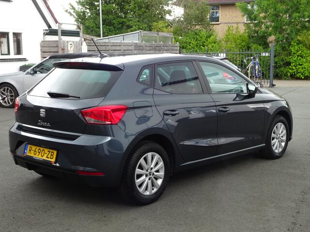 Seat IBIZA 1.0 EcoTSI Style Business Connect Automatische airco, carplay, cruise controle, parkeersensoren voor en achter, licht metalen velgen, enz.