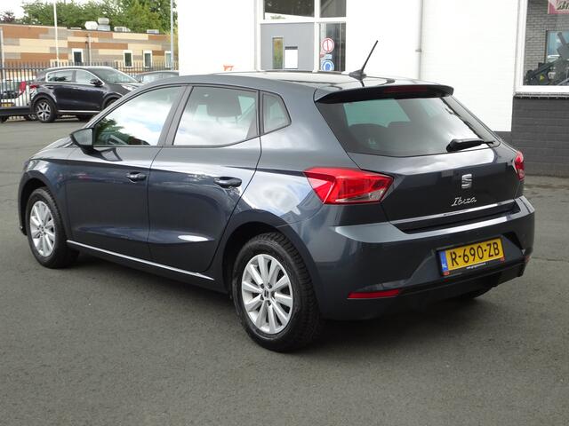 Seat IBIZA 1.0 EcoTSI Style Business Connect Automatische airco, carplay, cruise controle, parkeersensoren voor en achter, licht metalen velgen, enz.