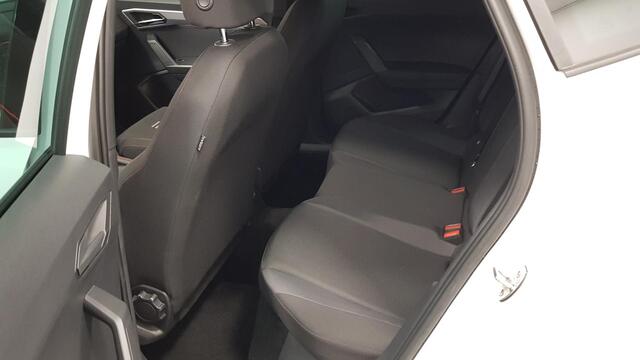 Seat IBIZA 1.0 TSI 110pk DSG FR | Climate Control | Parkeer sensoren | Verwarmde voorstoelen | DAB | Lichtmetalen velgen