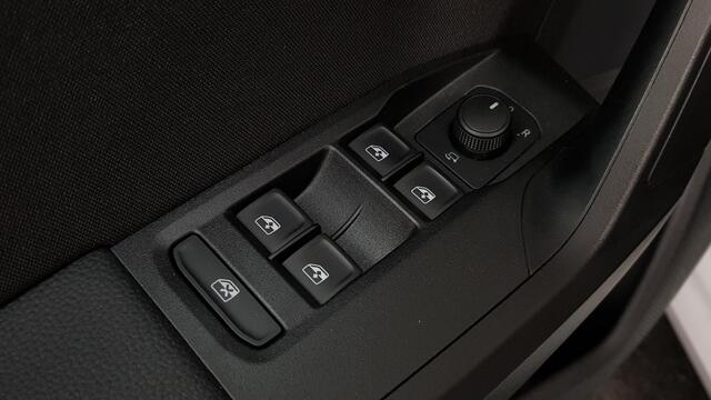 Seat IBIZA 1.0 TSI 110pk DSG FR | Climate Control | Parkeer sensoren | Verwarmde voorstoelen | DAB | Lichtmetalen velgen