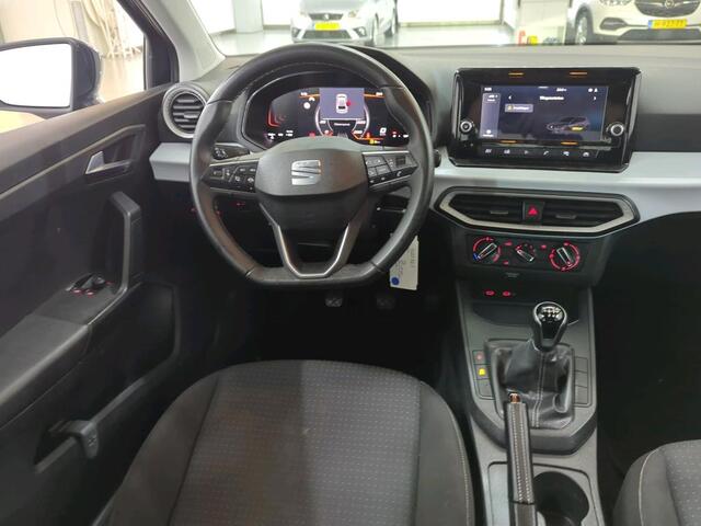 Seat IBIZA 1.0 TSI Style / FABRIEKSGARANTIE T/M 8-2028/ PARK. SENSOREN/ FULL LINK/ AIRCO/ 15" LMV