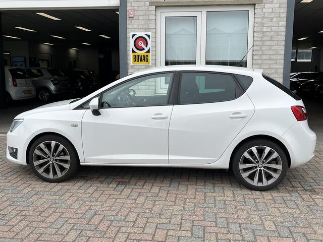 Seat IBIZA 1.0 EcoTSI FR Connect / AUTOMAAT/ XENON/ ALCANTARA/ PARK. SENSOREN V+A/ STOEL VERWARM./ SPORT RIJ-MODUS/ BLUETOOTH/ AUX/ NAVI/ AIRCO/ CRUISE CONTROL/ 17'' LMV