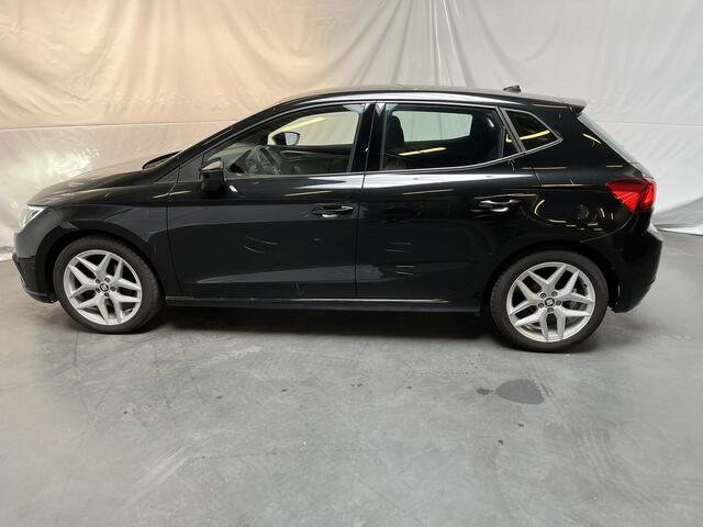 Seat IBIZA 1.0 TSI FR Business Intense / AUTOMAAT/ BEATS/ CRUISE/ LED/ PARK. SENSOREN + CAMERA/ STOEL VERWARM./ FULL LINK/ RIJ-MODI/ NAVI/ CLIMA/ 17" LMV