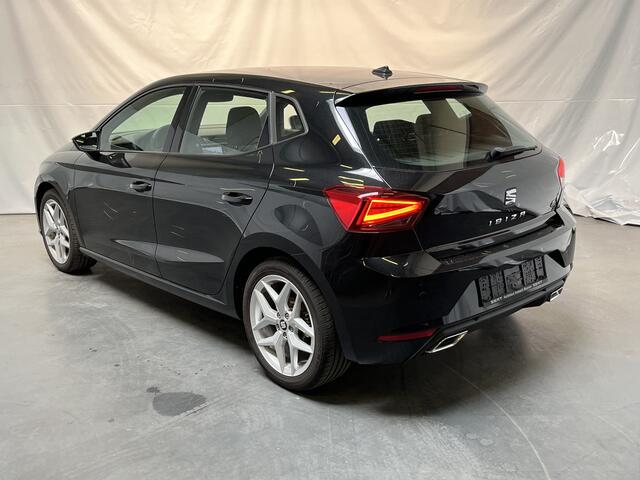 Seat IBIZA 1.0 TSI FR Business Intense / AUTOMAAT/ BEATS/ CRUISE/ LED/ PARK. SENSOREN + CAMERA/ STOEL VERWARM./ FULL LINK/ RIJ-MODI/ NAVI/ CLIMA/ 17" LMV