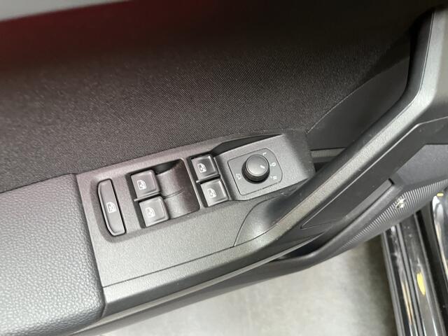 Seat IBIZA 1.0 TSI FR Business Intense / AUTOMAAT/ BEATS/ CRUISE/ LED/ PARK. SENSOREN + CAMERA/ STOEL VERWARM./ FULL LINK/ RIJ-MODI/ NAVI/ CLIMA/ 17" LMV