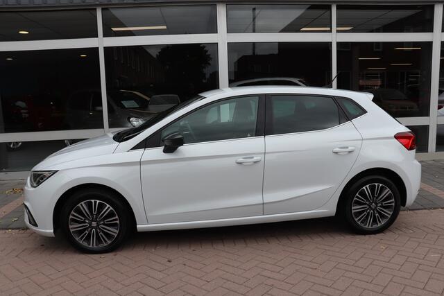 Seat IBIZA 1.0 TSI Excellence. Navigatie.