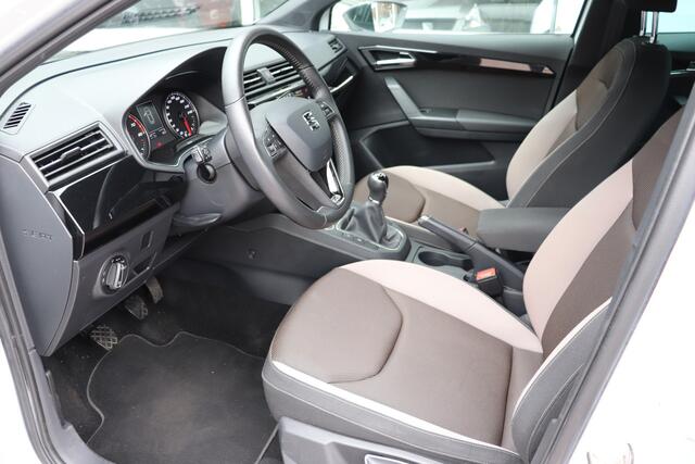 Seat IBIZA 1.0 TSI Excellence. Navigatie.