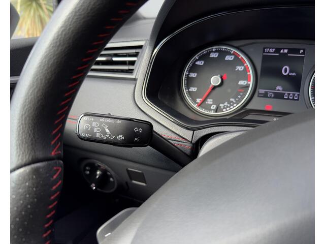 Seat IBIZA 1.0 TSI FR Pano/Automaat/Camera SEAT Ibiza 1.0 TSI FR Alcantara, Pano, Camera