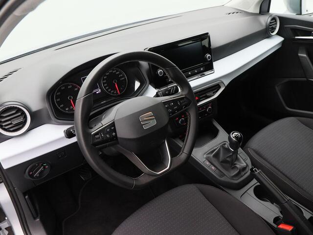 Seat IBIZA 1.0 TSi Style | LED | Carplay | Sensoren | Adaptive Cruise | Climate Control | Leder stuur | 15 Inch | 55.258 Km!!