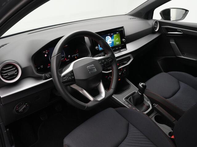 Seat IBIZA 1.0 EcoTSI 115 pk FR Anniversary /Limited Edition/ | LED koplampen | Kuipstoelen | 18 inch Cosmo | Apple CarPlay & Android Auto |