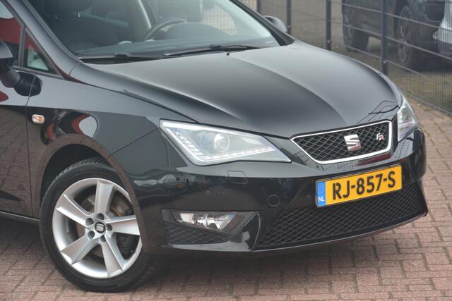 Seat IBIZA 1.0 EcoTSI FR Connect | Navigatie | Stoelverwarming | Seat sound | Xenon | DAB+ | Clima |