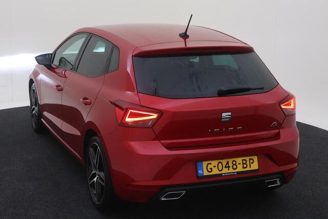 Seat IBIZA 1.0 TSI FR Business Intense / CAMER/ PARK. SENSOREN/ LED/ VIRTUAL COCKPIT/ GETINT GLAS/ NAVI/ CLIMA/ 17" LMV