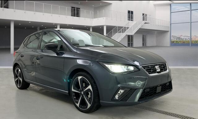Seat IBIZA 1.0 EcoTSI FR 116PK Automaat Camera/Stoelverwarming/ECC.