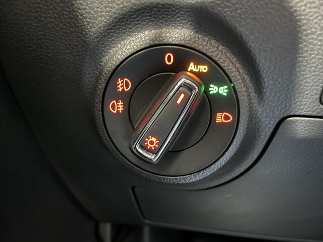 Seat IBIZA 1.0 EcoTSI FR / BEATS AUDIO/ FULL LINK/ PARK. SENSOREN + CAMERA/ RIJ-MODI/ NAVI/ 17" LMV/ LED/ CLIMA/ STOEL VERWARM.