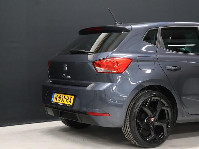 Seat IBIZA 1.0 EcoTSI Style Business Intense [APPLE CARPLAY, PDC V+A, CRUISE CONTROL, STOELVERWARMING, AUTOMATISCHE AIRCO, NAVIGATIE, NIEUWSTAAT]