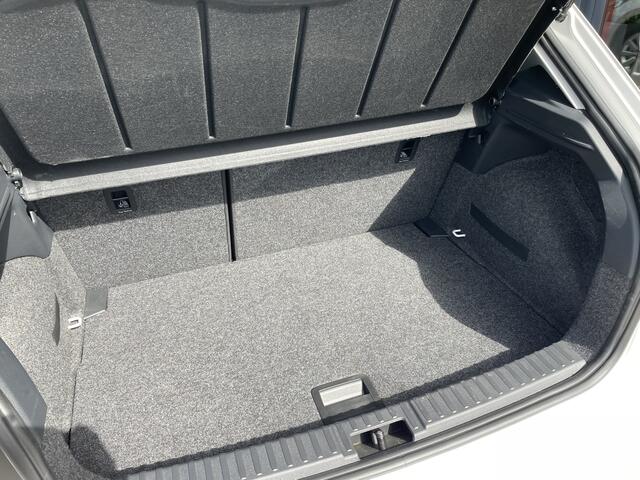 Seat IBIZA 1.0 TSI Style Business Intense / Navigatie / DAB+ /