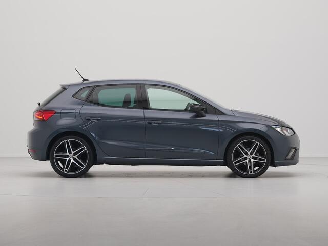 Seat IBIZA 1.0 TSI 95pk FR Business Intense Navigatie Camera Clima Carplay 129