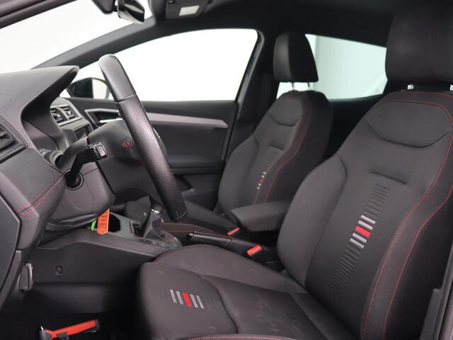 Seat IBIZA 1.0 TSI FR Intense | Trekhaak | Camera | Carplay | Navigatie | Climate control | Parkeerhulp | Cruise control