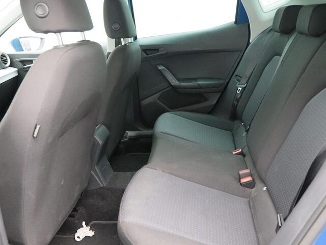 Seat IBIZA 1.0 TSI Style Business Connect | Digitaal Dashboard | Adaptive Cruise | Stoelverwarming | Navigatie | CarPlay | Sensoren | 15 Inch | 66.799 Km!!