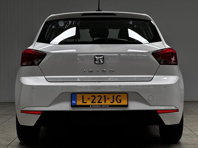 Seat IBIZA 1.0 TSI Style/ Apple + Android/ DAB+/ Clima/ Cruise/ Elek. pakket/ Isofix/ Regensensor/ Bluetooth/ Multi. LEDER. Stuur/ PDC/ Dagrijverl.