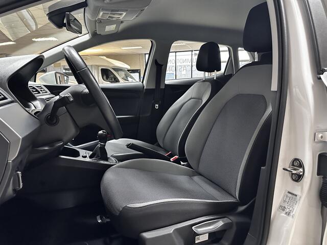 Seat IBIZA 1.0 TSI Style/ Apple + Android/ DAB+/ Clima/ Cruise/ Elek. pakket/ Isofix/ Regensensor/ Bluetooth/ Multi. LEDER. Stuur/ PDC/ Dagrijverl.
