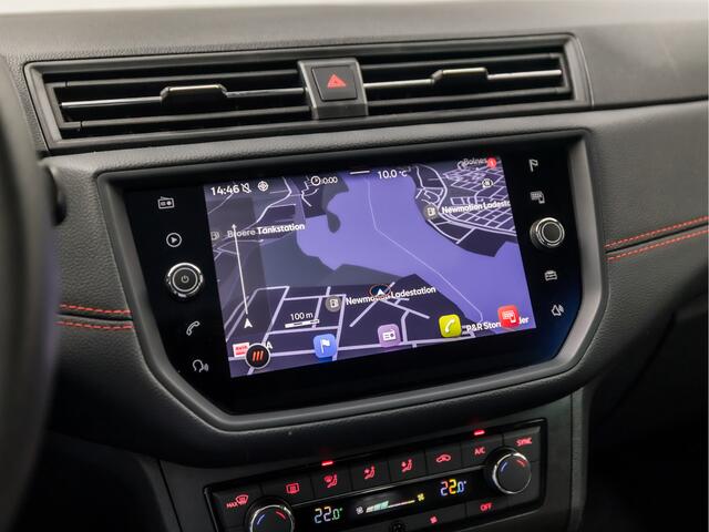 Seat IBIZA 1.0 TSI FR Sport (SCHUIFDAK, APPLE CARPLAY, GROOT NAVI, CAMERA, CLIMATE, MODE KNOP, SPORTSTOELEN, GETINT GLAS, ZWART HEMEL, CRUISE, NIEUWSTAAT)