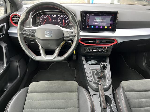 Seat IBIZA 1.0 EcoTSI FR Business Intense / FABRIEKSGARANTIE T/M 2-2027/ FULL LINK/ STOELVERWARM./ PARK.SENSOREN V+A/ CAMERA/ ACC/ DIGITAL DASH/ DAB/ NAVI/ RIJ-MODI/ LANE-ASSIST/ LED/ CLIMA/ ISOFIX/ 17'' LMV