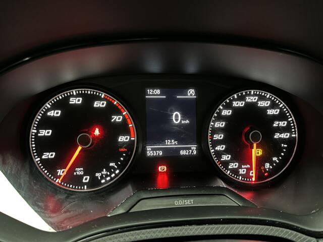 Seat IBIZA 1.0 EcoTSI Style / GARANTIE TM 04-2027/ PARK. SENSOREN/ FULL LINK/ CRUISE CONTROL/ DAB/ CLIMA/ ARMSTEUN/ LANE-ASSIST/ START-STOP SYSTEEM/ BLUETOOTH/ ISOFIX/ 15'' LMV