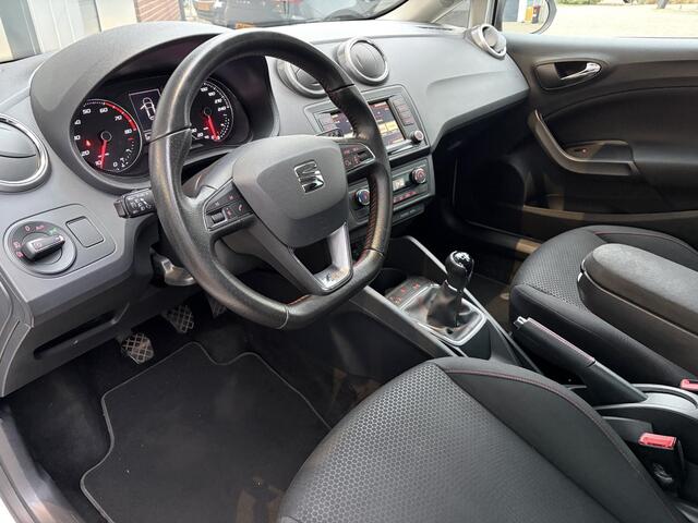Seat IBIZA 1.0 EcoTSI FR Connect | Xenon | Parkeer sensoren | Cruise |