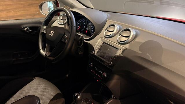 Seat IBIZA 1.0 EcoTSI FR Connect + SEAT SOUND / XENON / STOELVERWARMING