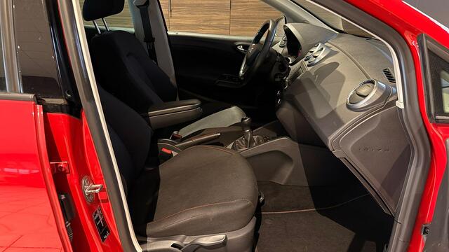 Seat IBIZA 1.0 EcoTSI FR Connect + SEAT SOUND / XENON / STOELVERWARMING