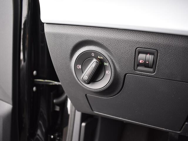 Seat IBIZA Style 1.0 EcoTSI 70 kW / 95 PK Hatchback 5 deurs 5 versn. handbak | midnight black