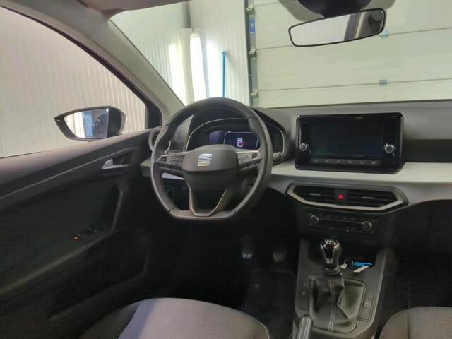 Seat IBIZA 1.0 EcoTSI Style Business Intense Navigatie Apple Carplay/Android Auto Parkeersensoren Virtual Cockpit Cruise Control Stoelverwarming Full Led Climate Control