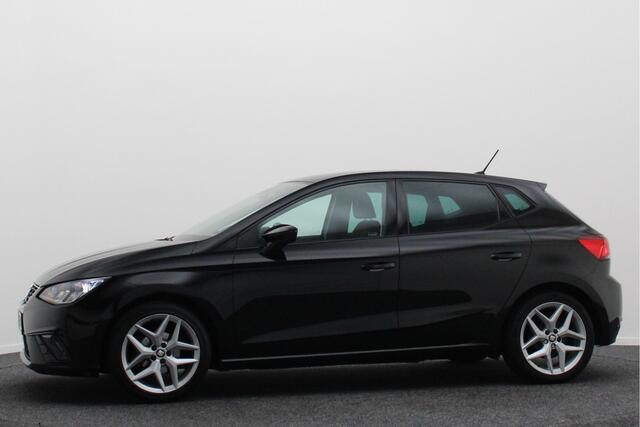 Seat IBIZA 1.0 TSI FR Business Intense Navigatie, Camera, Apple CarPlay, Climate, ACC, 17"