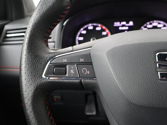 Seat IBIZA 1.0 EcoTSI FR | 95 PK | Achteruitrijcamera | Cruise control | Apple Carplay/Android Auto |