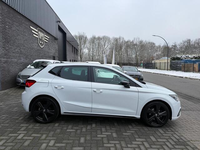 Seat IBIZA 1.0 TSI FR Limited Edition | 1E EIGENAAR | 12MND GARANTIE | AUTOMAAT | LED | DAB | CARPLAY | LMV | CRUISE | STOELVERWARMING |