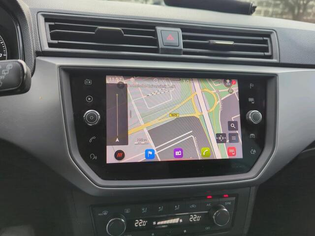 Seat IBIZA 1.0 TSI 95pk Style Business Intense / Navigatie / Climate Control / Camera / 15" LMV