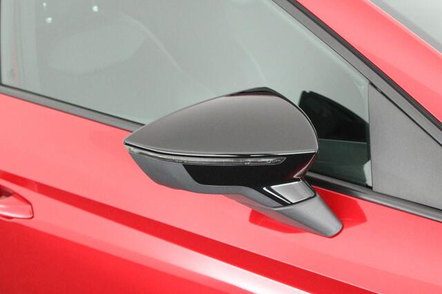 Seat IBIZA 1.0 TSI 95pk FR Business Intense Camera Navigatie Beats Led Stoelverwarming Keyless Alcantara Virtual Cockpit