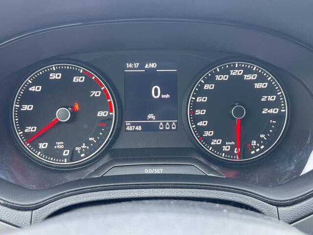 Seat IBIZA 1.0 TSI Style Business Intense / NAVI/ CLIMATE/ PARK. SENSOREN + CAMERA/ MULTIMEDIA/ 15"LMV