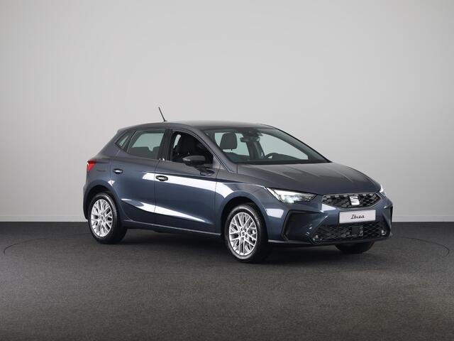 Seat IBIZA SEAT Ibiza Style plus 1.0 EcoTSI 95 pk Magnetic Tech Metallic | Park Assist | Apple Carplay | Cruise control