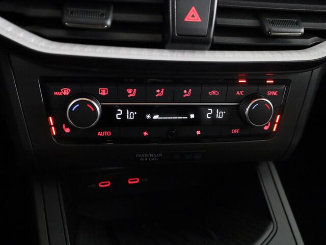 Seat IBIZA 1.0 EcoTSI FR Business Connect | DSG Automaat | Bucket Seats | Black Pack | Velgen 'Performance Machined' 18 inch | Elektr. Panorama dak | Travel Assist