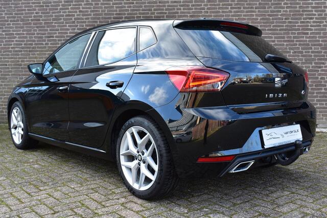 Seat IBIZA 1.0 TSI FR Business Intense Apple Carplay, Achteruitrijcamera, Beats Audio, NL auto