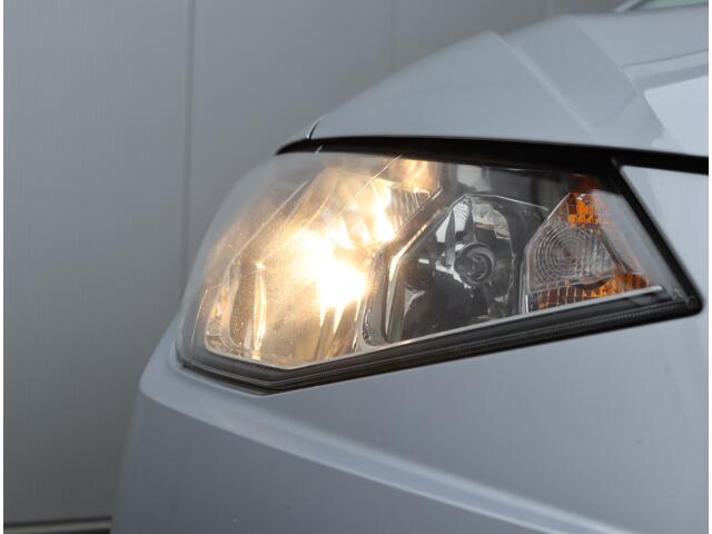 Seat IBIZA 1.0 TSI Style Business Intense | Camera | Trekhaak | Navigatie | NAP