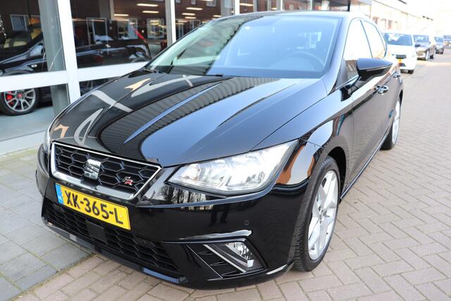 Seat IBIZA 1.0 TSI FR Business Intense Navigatie, eerste eigenaar, dealeronderhouden.